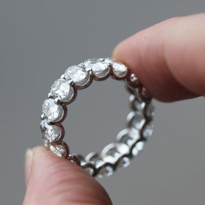 custom-made-oval-diamond-ring-03