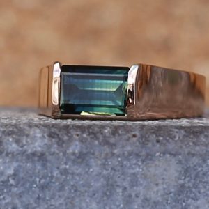 custom-made-sapphire-gold-ring