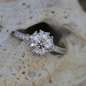snowflake-diamond-ring